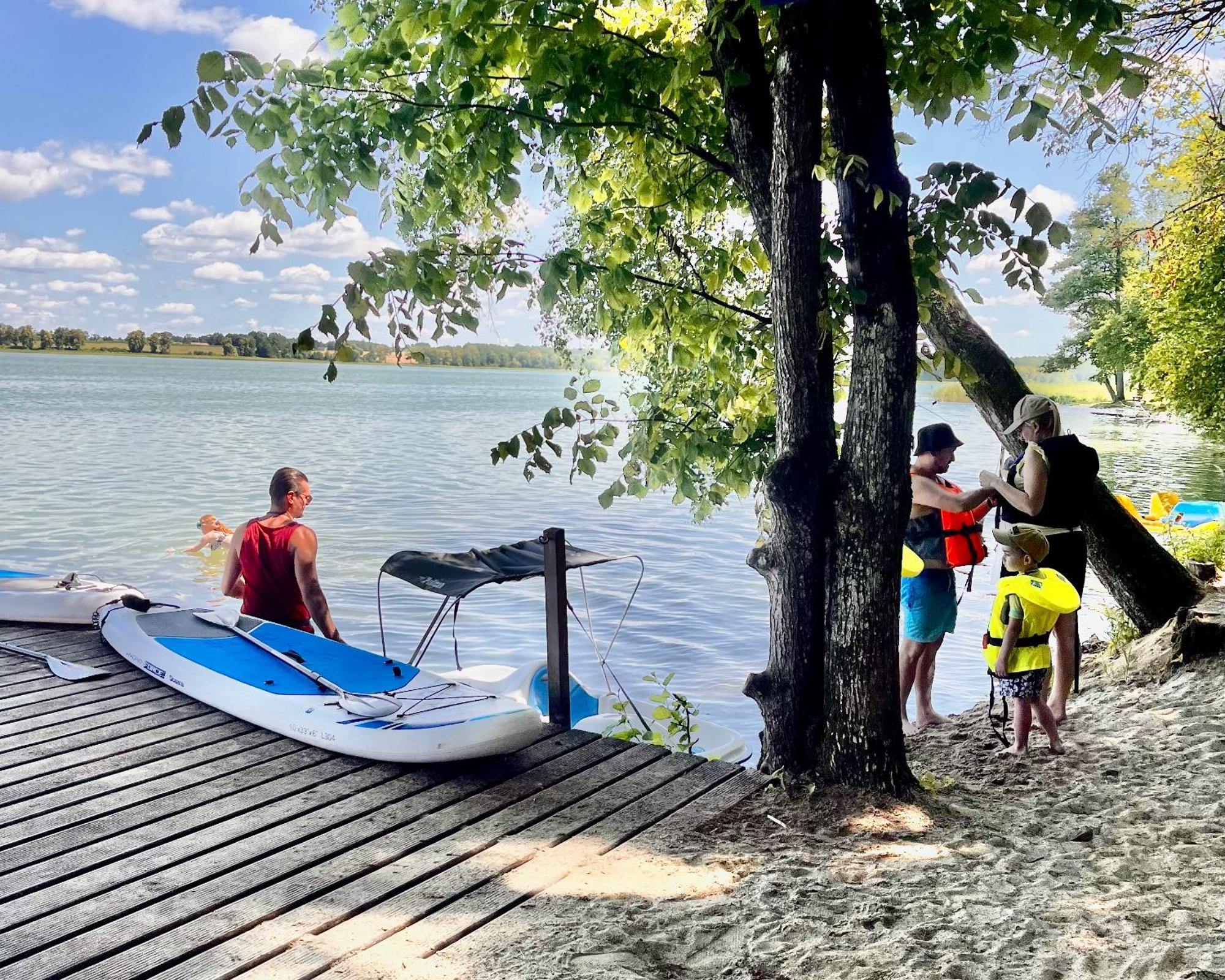 Mazursko - Komfortowe Domy 8 Osobowe Nad Jeziorem, Balia Lub Sauna Kretowiny Exterior foto